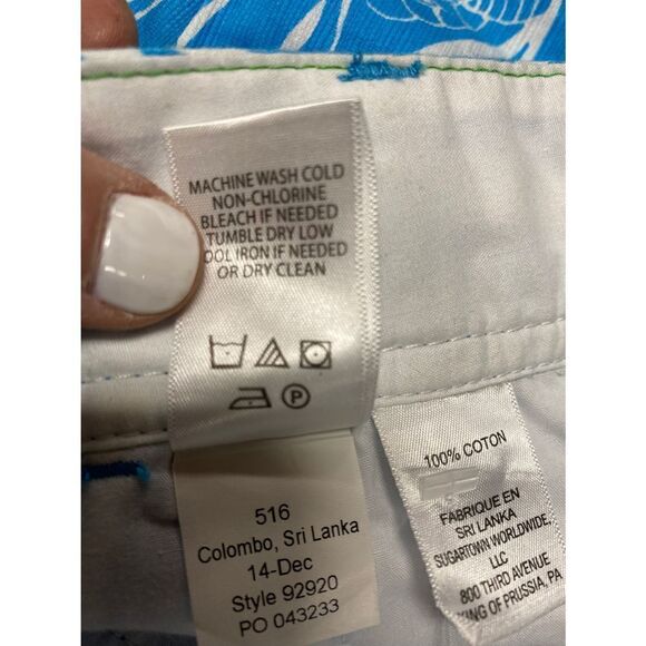 Lilly Pulitzer Blue & White The Callahan Short Size 000 NWOT - Picture 8 of 8
